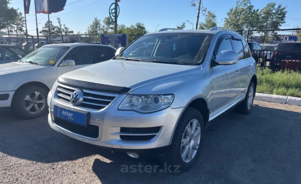 Volkswagen Touareg 2008 года за 8 000 000 тг. в Павлодар