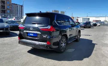 Lexus LX 2017 года за 45 000 000 тг. в Астана фото 3