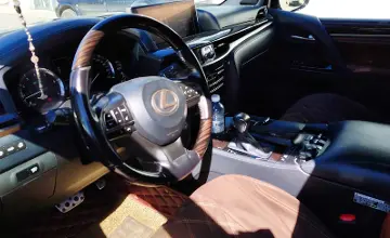 Lexus LX 2017 года за 45 000 000 тг. в Астана фото 5