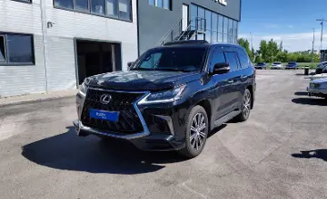 Lexus LX 2017 года за 45 000 000 тг. в Астана фото 1