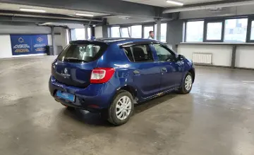 Renault Sandero 2015 года за 3 500 000 тг. в Астана фото 3
