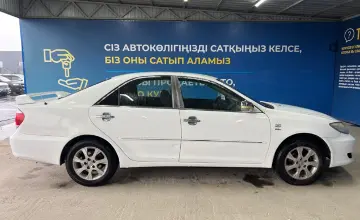 Toyota Camry 2004 года за 4 000 000 тг. в Алматы фото 4