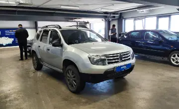 Renault Duster 2015 года за 4 600 000 тг. в Астана фото 2