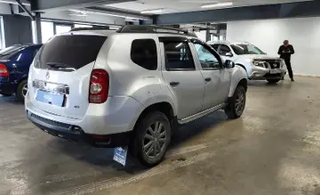 Renault Duster 2015 года за 4 600 000 тг. в Астана фото 3