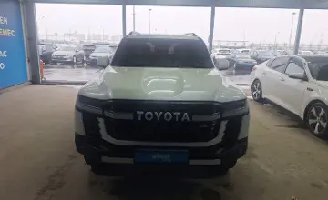 Toyota Land Cruiser 2023 года за 47 000 000 тг. в Алматы фото 2