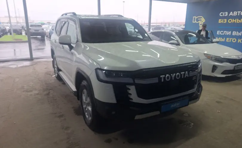 Toyota Land Cruiser 2023 года за 47 000 000 тг. в Алматы фото 3