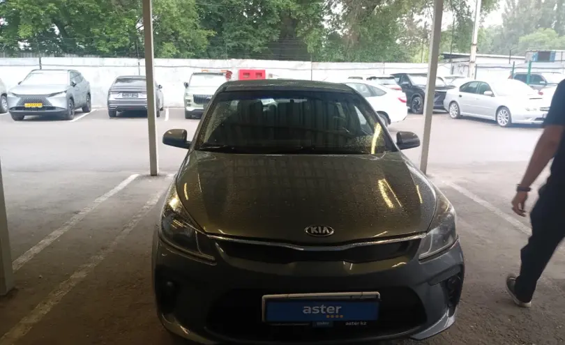 Kia Rio 2018 года за 5 000 000 тг. в Алматы фото 2