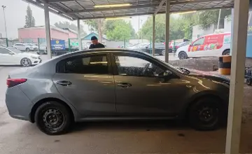 Kia Rio 2018 года за 5 000 000 тг. в Алматы фото 4