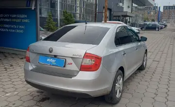 Skoda Rapid 2014 года за 4 000 000 тг. в Караганда