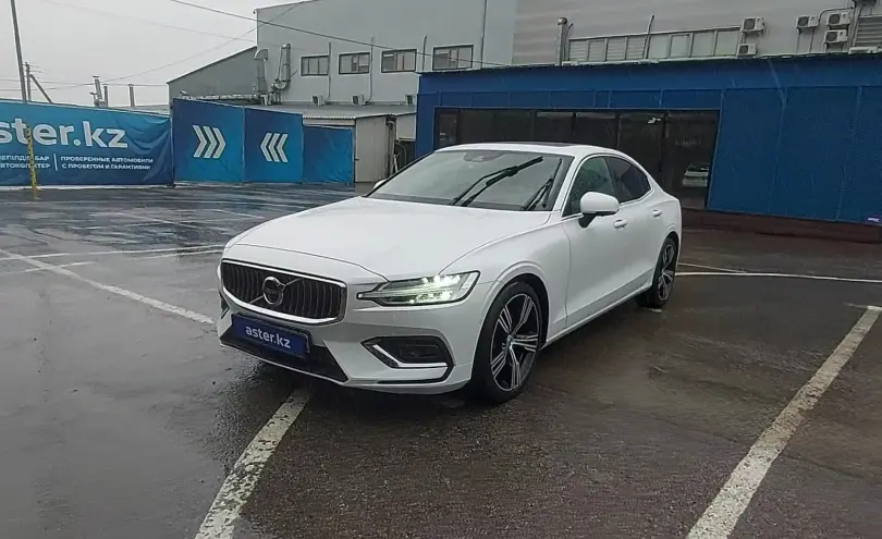 Volvo S60 2022 года за 15 500 000 тг. в Алматы