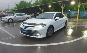 Toyota Camry 2019 года за 15 000 000 тг. в Алматы фото 1