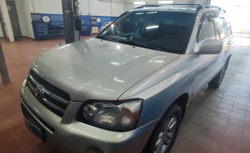 Toyota Highlander 2005 года за 6 000 000 тг. в Астана