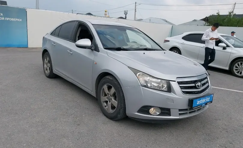 Daewoo Lacetti Premiere 2009 года за 2 800 000 тг. в Шымкент фото 2