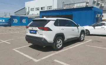 Toyota RAV4 2025 года за 15 000 000 тг. в Алматы фото 3