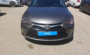 Toyota Camry 2015 года за 7 900 000 тг. в Актобе фото 2