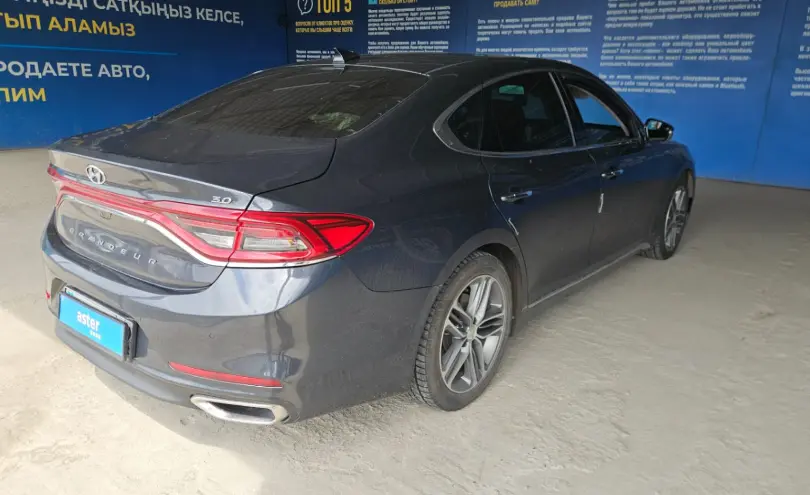 Hyundai Grandeur 2017 года за 10 000 000 тг. в Алматы