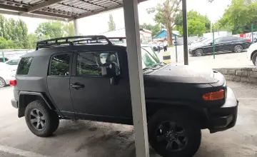 Toyota FJ Cruiser 2007 года за 14 800 000 тг. в Алматы фото 4