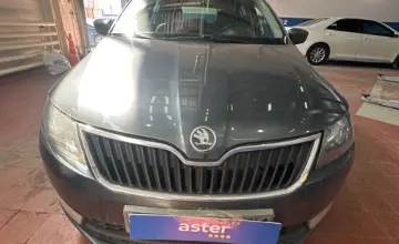 Skoda Rapid 2015 года за 5 000 000 тг. в Астана фото 2