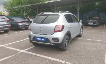 Renault Sandero 2020 года за 3 500 000 тг. в Алматы фото 3