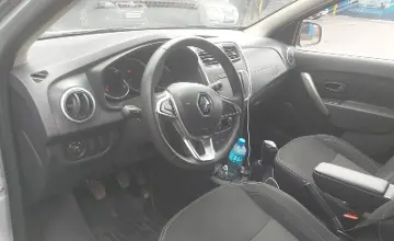 Renault Sandero 2020 года за 3 500 000 тг. в Алматы фото 5