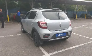 Renault Sandero 2020 года за 3 500 000 тг. в Алматы фото 4
