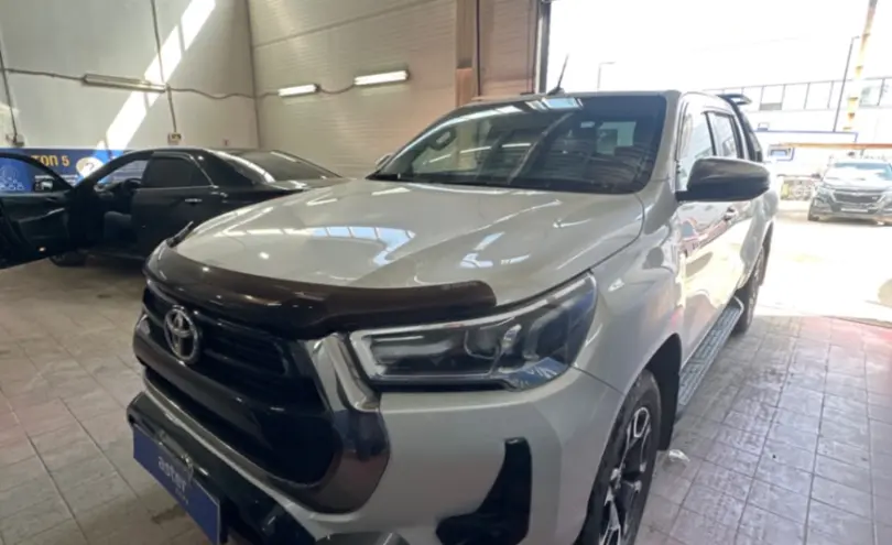 Toyota Hilux 2021 года за 25 000 000 тг. в Астана