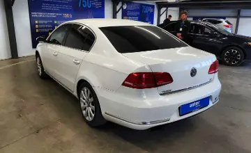 Volkswagen Passat 2012 года за 4 500 000 тг. в Астана фото 4
