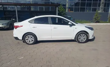 Hyundai Accent 2022 года за 6 600 000 тг. в Караганда фото 4