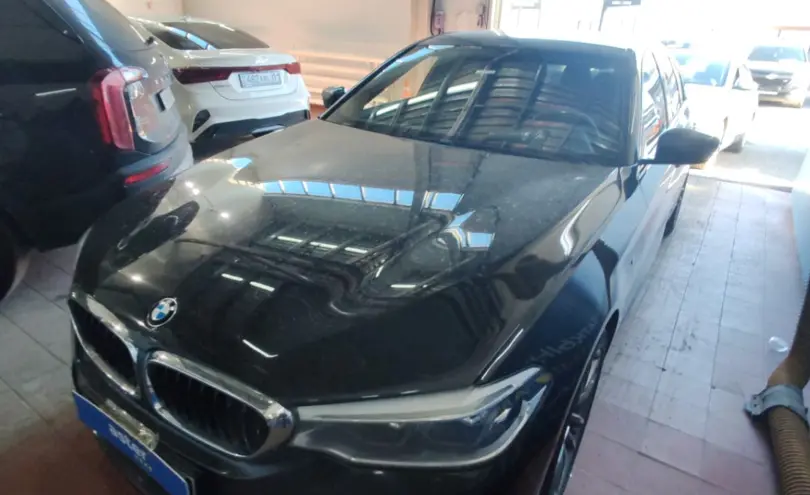 BMW 5 серии 2019 года за 14 700 000 тг. в Астана