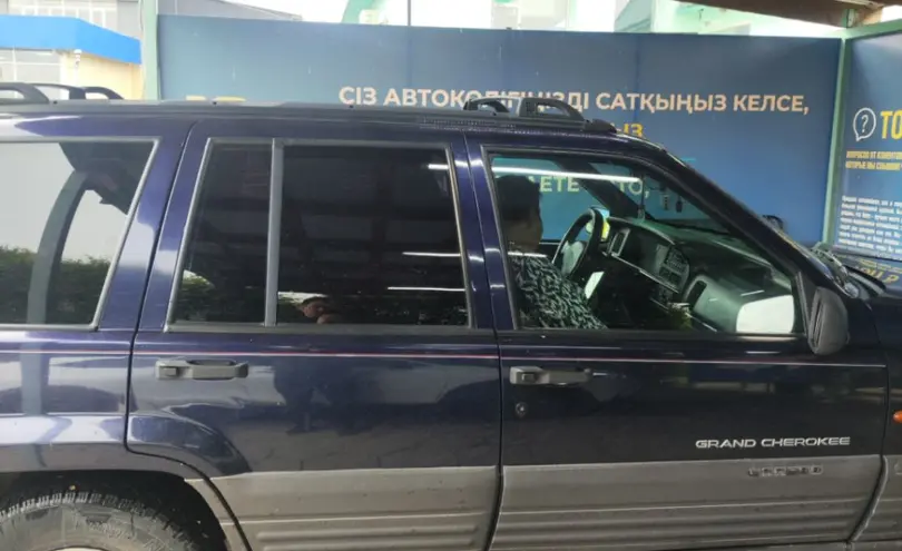 Jeep Grand Cherokee 1997 года за 4 500 000 тг. в Талдыкорган фото 4
