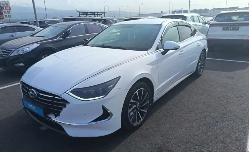 Hyundai Sonata 2023 года за 13 000 000 тг. в Алматы