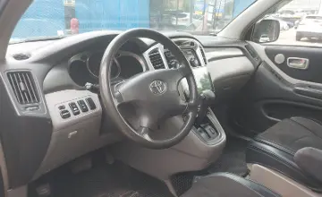 Toyota Highlander 2001 года за 6 000 000 тг. в Алматы фото 5