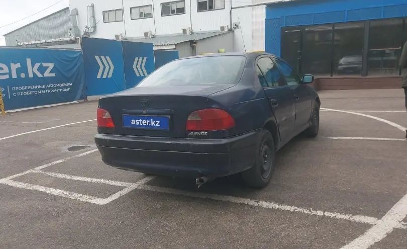 Toyota Avensis 2002 года за 2 000 000 тг. в Алматы фото 3