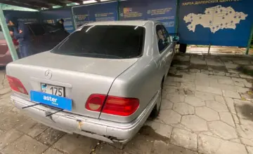 Mercedes-Benz E-Класс 1997 года за 1 500 000 тг. в Талдыкорган