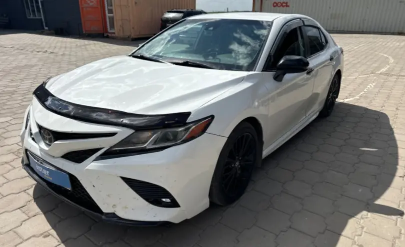 Toyota Camry 2020 года за 12 000 000 тг. в Караганда