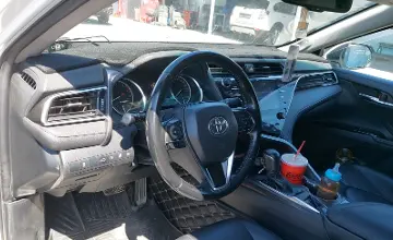 Toyota Camry 2018 года за 14 000 000 тг. в Шымкент фото 5