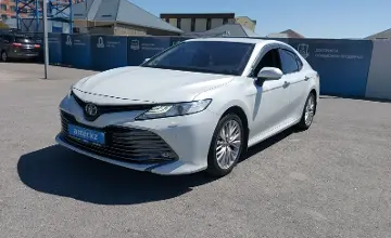 Toyota Camry 2018 года за 14 000 000 тг. в Шымкент фото 1