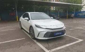 Toyota Camry 2025 года за 20 500 000 тг. в Алматы фото 2
