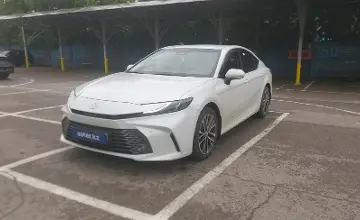 Toyota Camry 2025 года за 20 500 000 тг. в Алматы фото 1