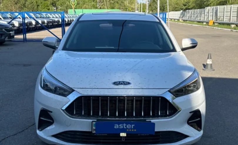 JAC J7 2023 года за 5 000 000 тг. в Усть-Каменогорск фото 2