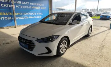 Hyundai Elantra 2018 года за 5 000 000 тг. в Алматы фото 1