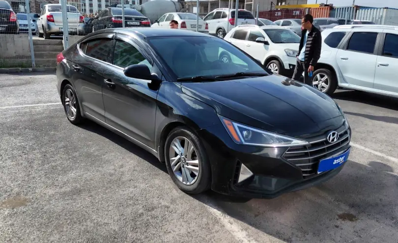 Hyundai Elantra 2018 года за 7 000 000 тг. в Астана фото 2