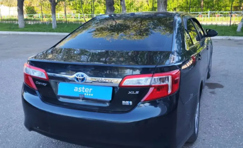 Toyota Camry 2014 года за 9 000 000 тг. в Актобе фото 5