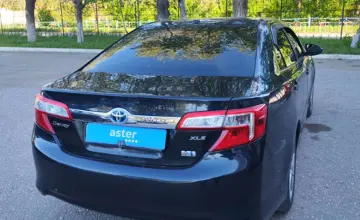 Toyota Camry 2014 года за 9 000 000 тг. в Актобе