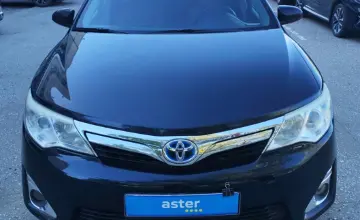 Toyota Camry 2014 года за 9 000 000 тг. в Актобе фото 2