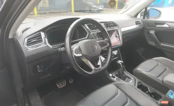 Volkswagen Tiguan 2021 года за 13 500 000 тг. в Алматы фото 5