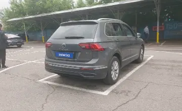 Volkswagen Tiguan 2021 года за 13 500 000 тг. в Алматы фото 3