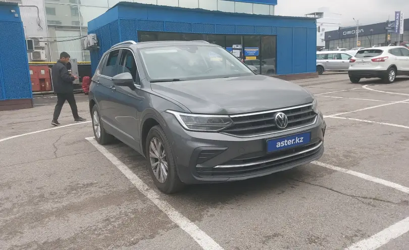 Volkswagen Tiguan 2021 года за 13 500 000 тг. в Алматы фото 2