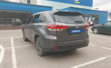 Toyota Highlander 2016 года за 13 600 000 тг. в Алматы фото 4