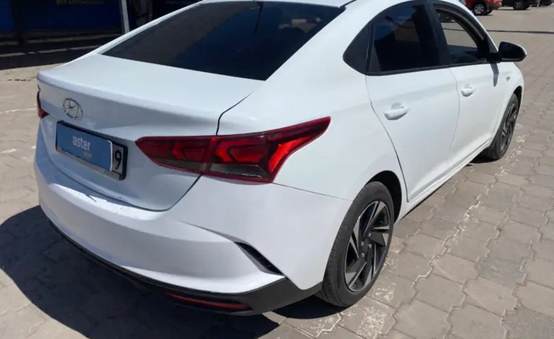 Hyundai Accent 2020 года за 7 200 000 тг. в Караганда фото 5